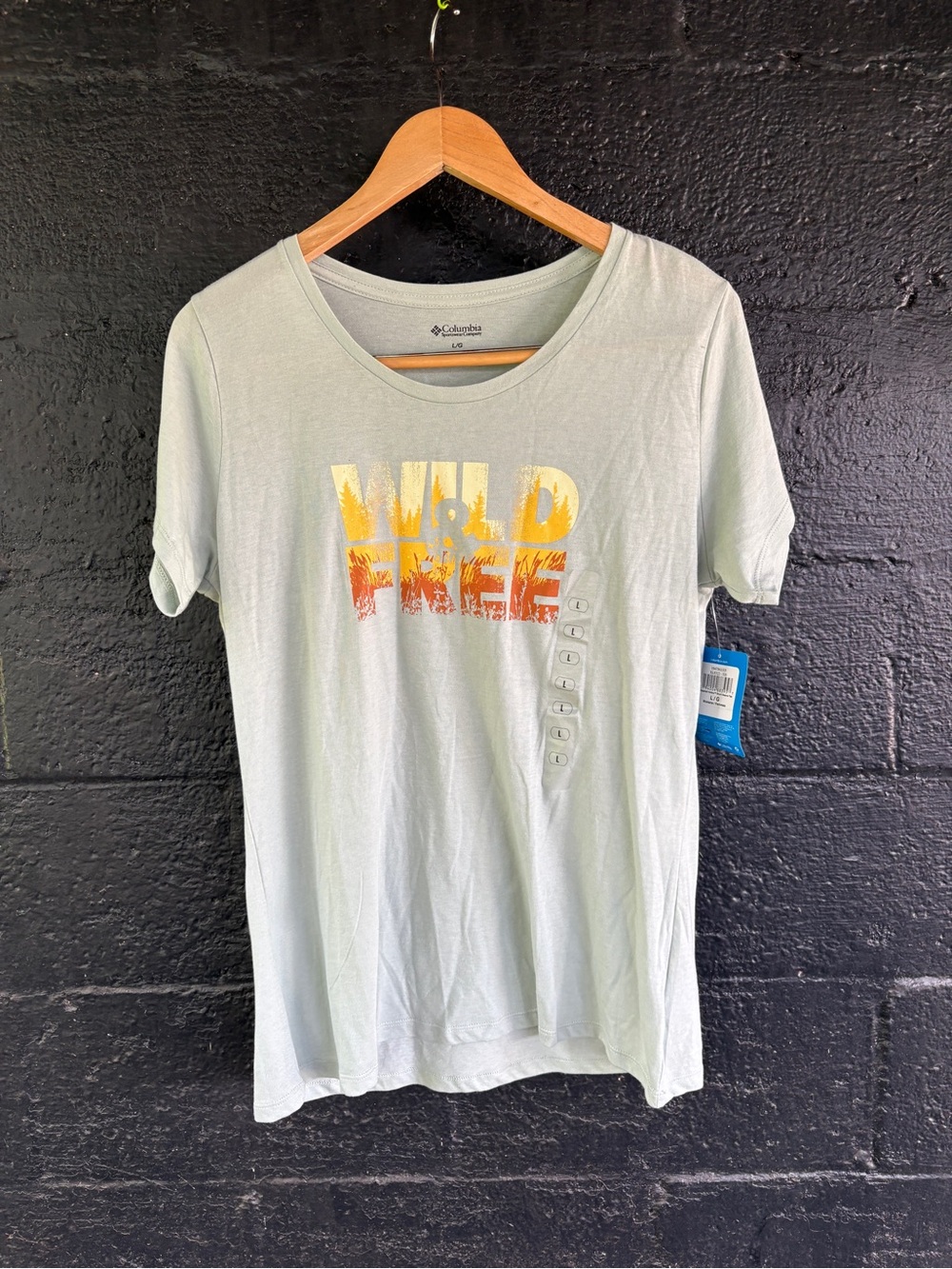 Columbia Women’s 'Wild Free' Light Green Graphic Tee